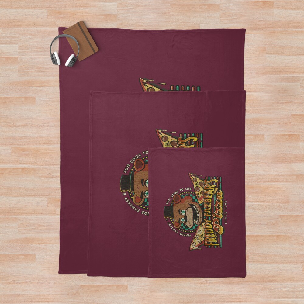 Freddy Fazbear S Pizza 1983 Throw Blanket - Image 3