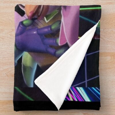 Alternative view of Fnaf Security Breach Throw Blanket